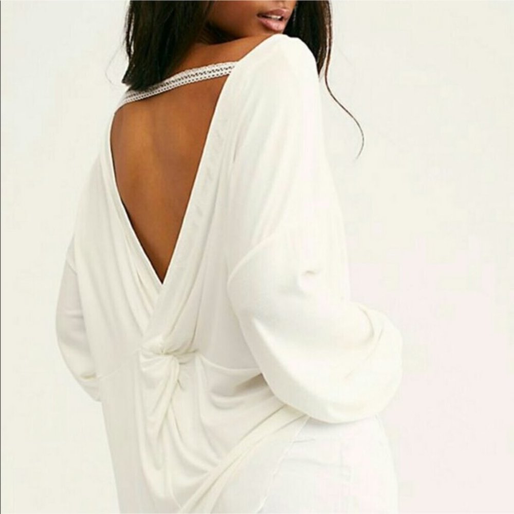 NWT Free People Shimmy Shake Twist Top - Picture 2 of 3